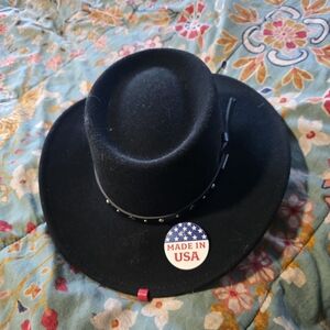Black Felt Cowboy Hat